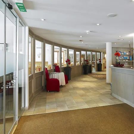Filomena Aparthotel 4*